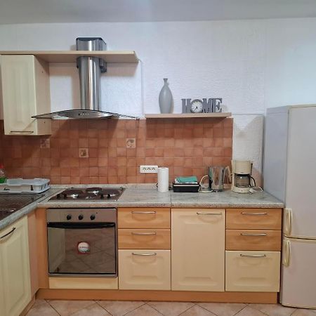Apartmani Delas Pjescana Uvala Dış mekan fotoğraf